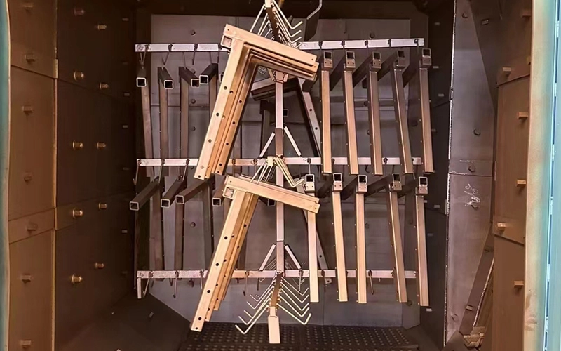 Can the Hook Shot Blast Machine Handle Different Sizes and Shapes of Workpieces?
