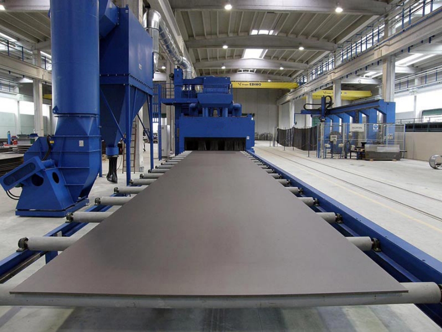 Precautions_for_using_steel_plate_shot_blasting_machine_01.jpg