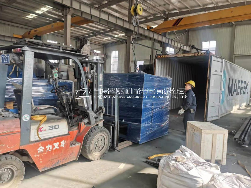 Q6914_Roller_Conveyor_Shot_Blasting_Machine_Successfully_Shipped_to_South_America_01.jpg