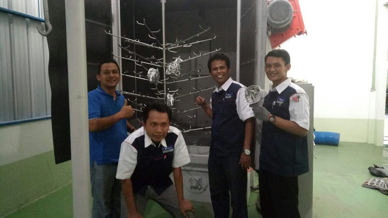 indonesia-q37-hook-shot-blasting-machine.jpg