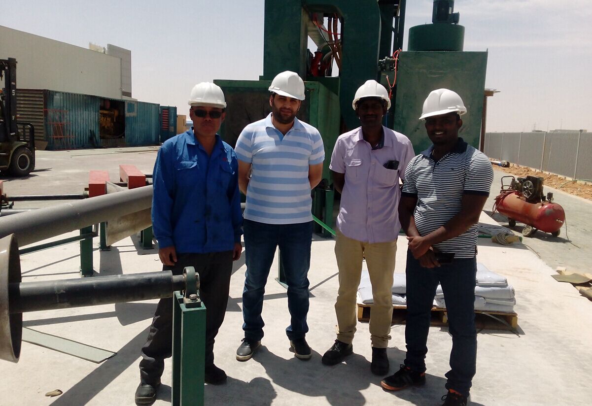 saudi-qgw-steel-pipe-outer-wall-shot-blasting-machine.jpg